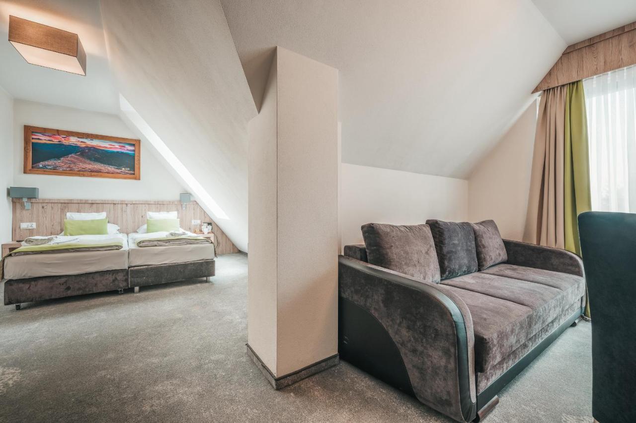 Grand Tatry - Miejsce Na Wyjatkowy Pobyt Dla Ciebie I Twojej Rodziny! - Sauna I Jacuzzi Wliczone W Cene Pobytu - 10 Minut Pieszo Od Term Bania ビャウカ エクステリア 写真